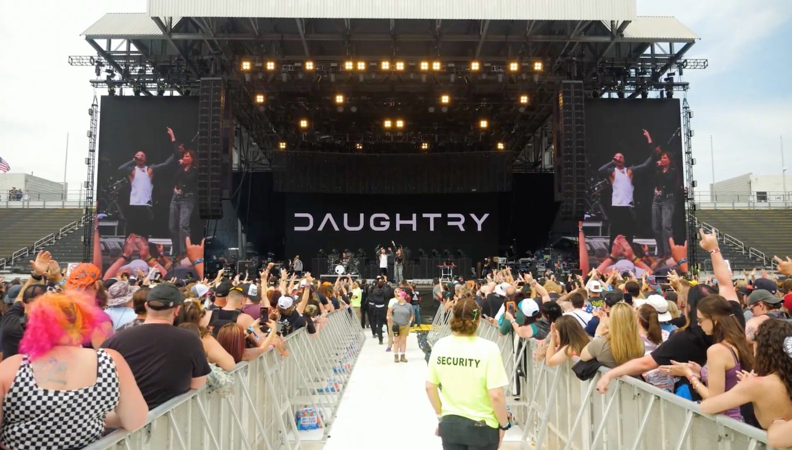 Loud & Clear Deploys Absen Jupiter Pro Series for Fast-Paced Festival Production